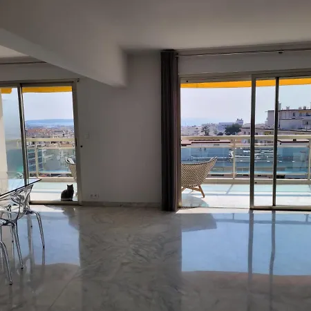 Superbe Appartement A Cannes Vue Mer Panoramique 